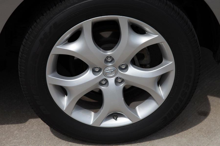  Mazda CX-7 2011 года  (фото 37 из 41)